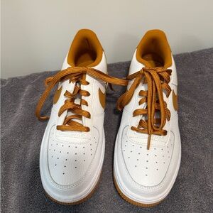 Nike Air Force 1 GS “White Desert Ochre” Size Women 8.5